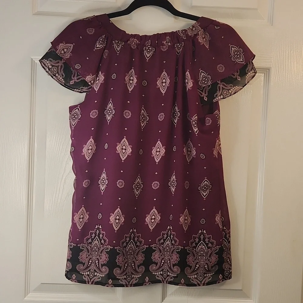 Apt.9 Women's Burgandy and Black Paisley Print Flutter Sleeve Top Size S - Picture 8 of 10